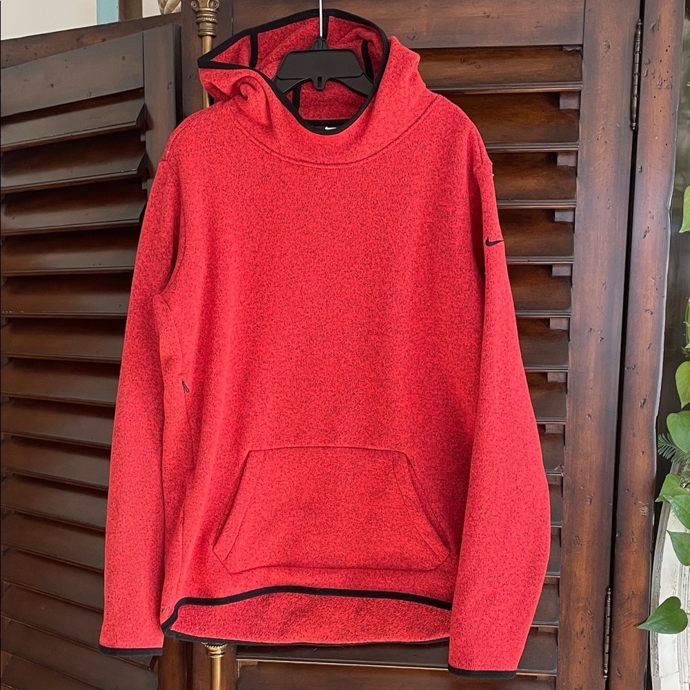 Red Nike Therma Fit Hoodie with Black Accents XL